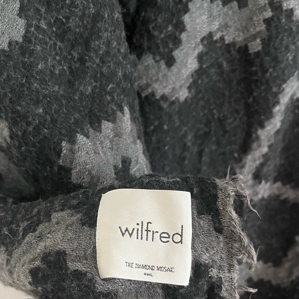 wilfred diamond mosiac wool scarf